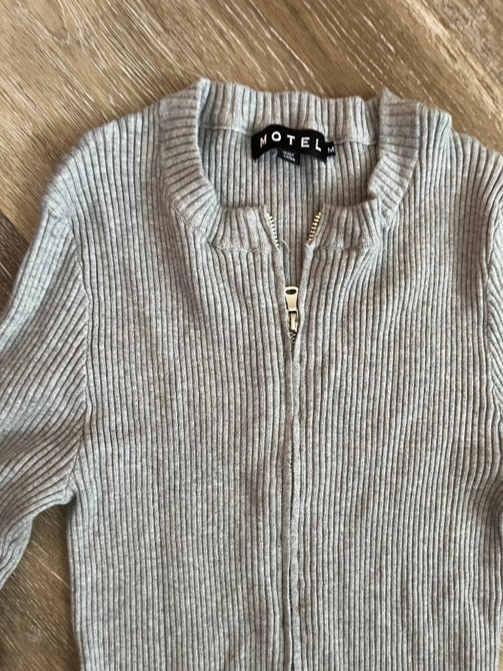 Gray Zip Up Ribbed Fitted Top - Picture 2 of 3